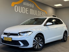 Volkswagen Polo - 1.0 TSI Life Stoelverwarming/Navi/Parkeersensoren/ACC