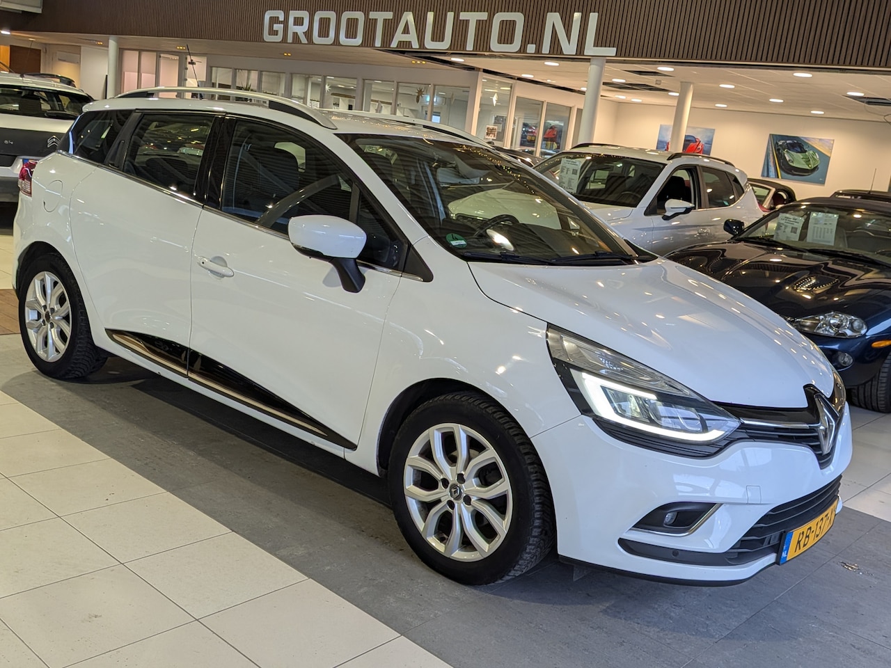 Renault Clio Estate - 0.9 TCe Intens Airco, Cruise Control, Stuurbekrachtiging - AutoWereld.nl