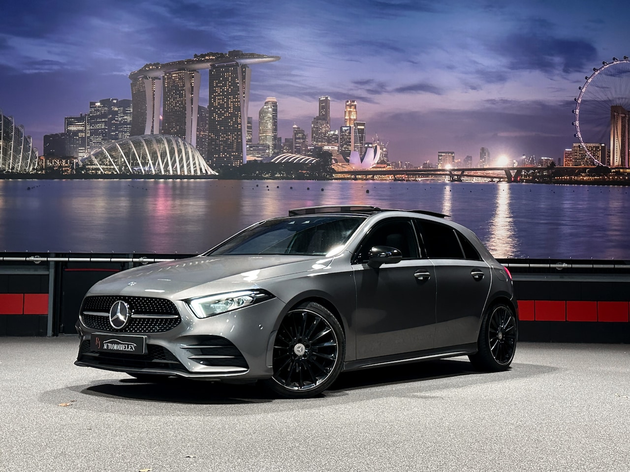 Mercedes-Benz A-klasse - A200 AMG |Sfeerlicht|Panorama|Camera - AutoWereld.nl