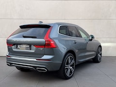 Volvo XC60 - 2.0 T8 Twin Engine AWD R-Design Luchtvering-B&W-ACC-Head up-Trekhaak-21"-Pano-keyless