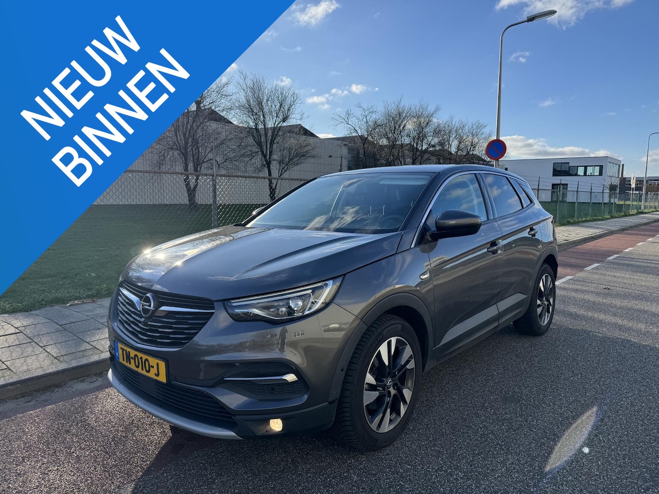 Opel Grandland X - 1.2 Turbo Innovation Automaat|Luxe uitvoering! - AutoWereld.nl