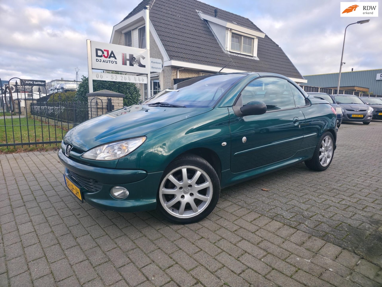 Peugeot 206 CC - 1.6-16V Roland Garros 1.6-16V Roland Garros - AutoWereld.nl