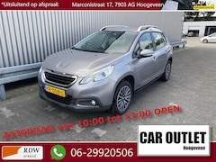 Peugeot 2008 - 1.2 PureTech Active AUTOMAAT, Clima, Navi, CC, Trekh, nw. APK – Inruil Mogelijk –