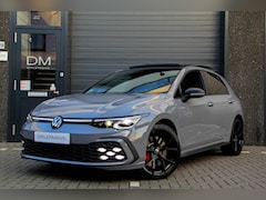Volkswagen Golf - 1.4 eHybrid GTE Dark Style | Panorama dak | IQ lights | 19' Estoril | Led verstralers