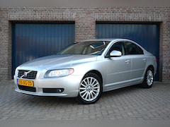 Volvo S80 - 2.5 T Momentum | Trekhaak | Leder | NL-Auto | Stoelverwarming