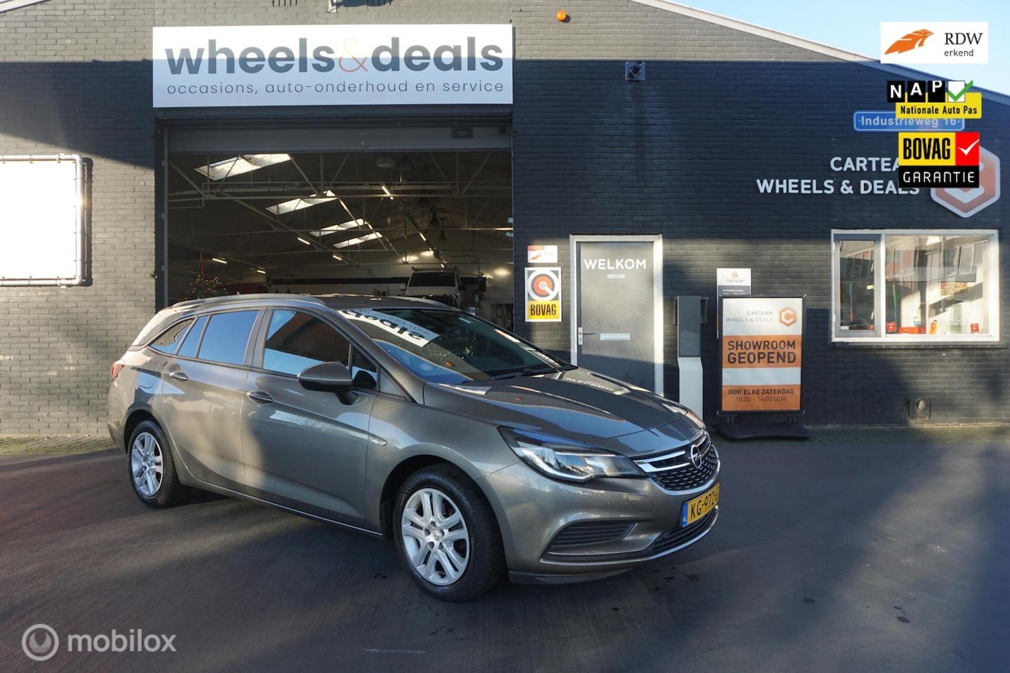 Opel Astra Sports Tourer - 1.0 Business+ 1.0 Business+ - AutoWereld.nl