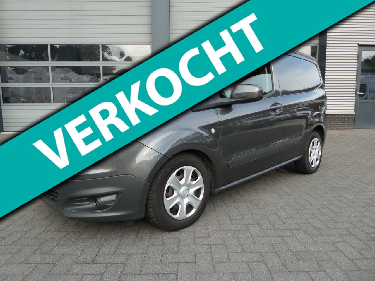 Ford Transit Courier - 1.5 TDCI Trend airco camera - AutoWereld.nl