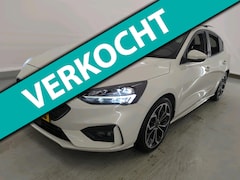 Ford Focus - 1.0 EcoBoost Hybrid 125pk ST Line X Business Hatchback | Panoramadak | Stoelverwarming | N
