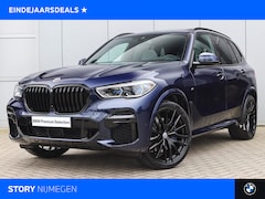 BMW X5 - xDrive40i High Executive M Sport Automaat / M 50 Jahre uitvoering / Panoramadak / Trekhaak
