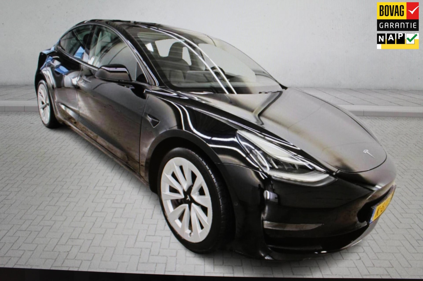 Tesla Model 3 - Long Range RWD Long Range AWD 75 kWh NWE MD / TREKHAAK / 19" - AutoWereld.nl