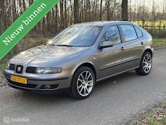 SEAT Leon - 1.8-20V | Automaat | Cruise | Airco | Trekhaak