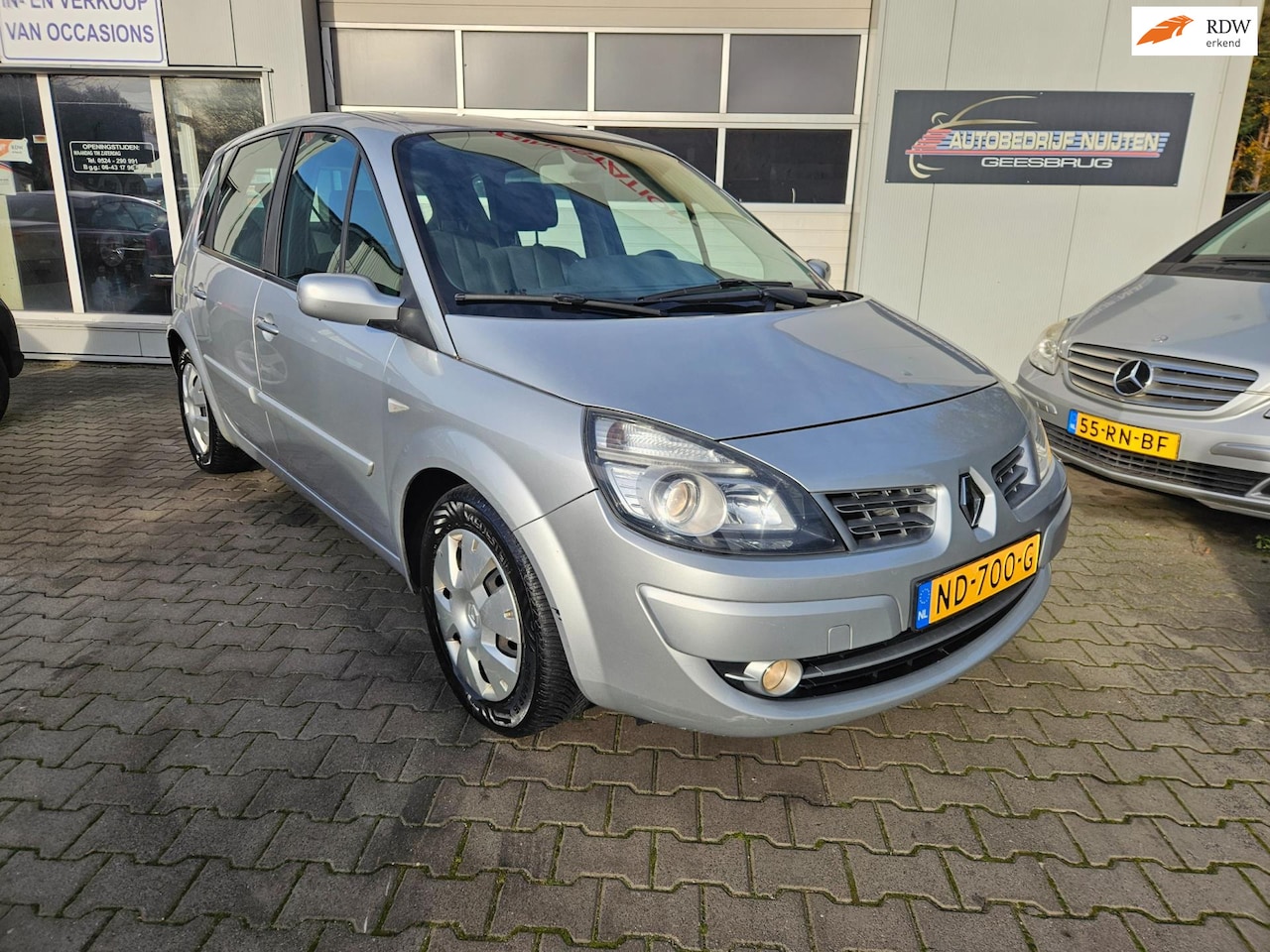 Renault Scénic - 1.6-16V Business Line TREKHAAK - AutoWereld.nl