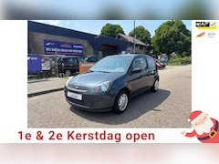 Ford Fiesta - 1.4-16V Ambiente NIEUWE APK