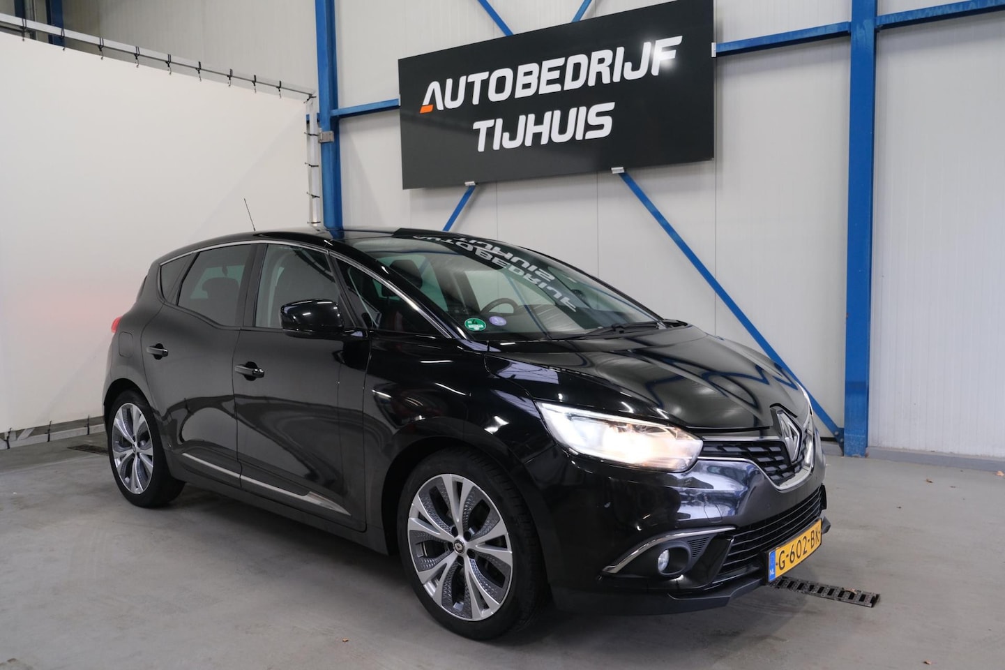 Renault Scénic - 1.3 TCe Intens > €6600,- NETTO < - AutoWereld.nl