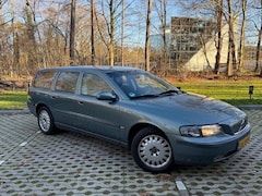 Volvo V70 - 2.4 T Comfort Line