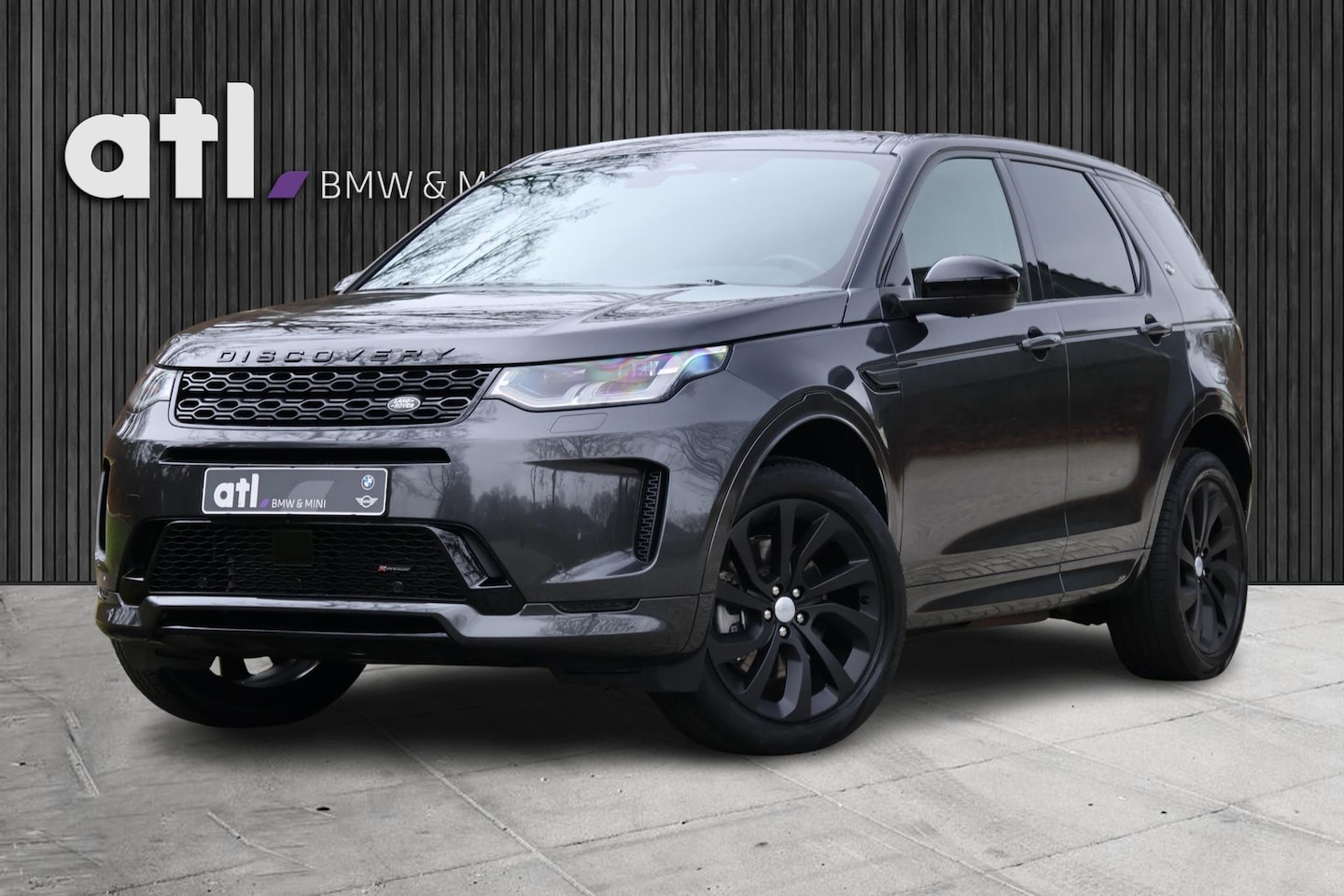 Land Rover Discovery Sport - P300e 1.5 R-Dynamic HSE Panoramadak, Memorystoelen, Elektrische trekhaak, Less Drive Pack, - AutoWereld.nl