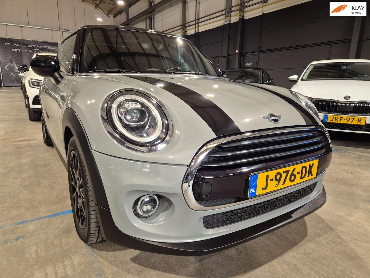 MINI Cooper - Mini 1.5 Pepper - Panoramadak - Navigatie - Airco - Cruise - NL Auto - AutoWereld.nl