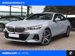 BMW 5-serie - 520i High Executive M Sport Automaat / M Sportonderstel / Stoelverwarming / Adaptieve LED