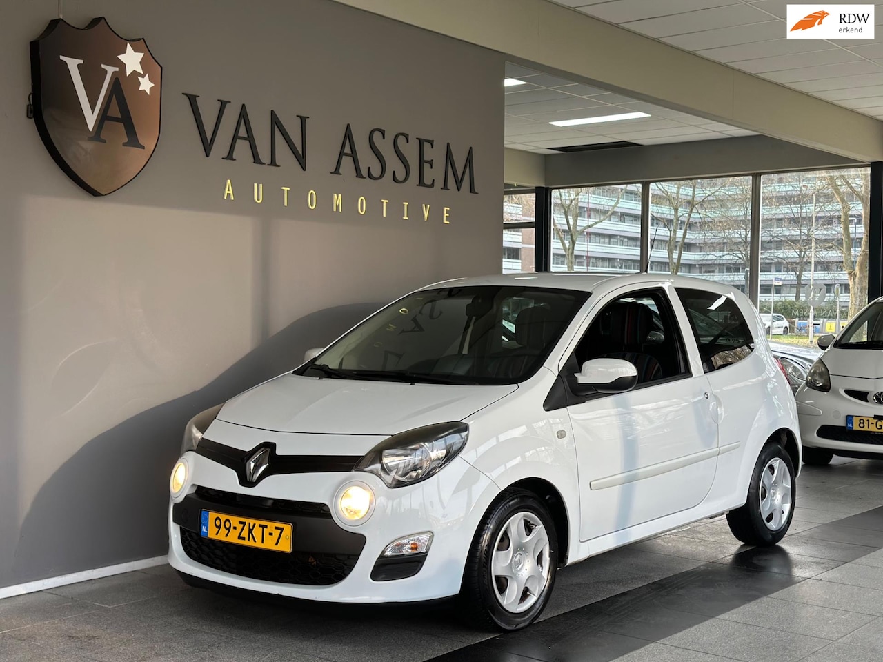 Renault Twingo - 1.2 16V Day&Night| AIRCO|CRUISE - AutoWereld.nl