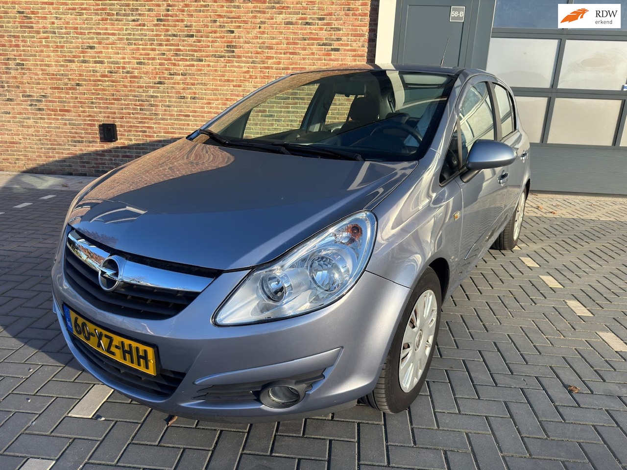 Opel Corsa - 1.4-16V Enjoy | Automaat - AutoWereld.nl