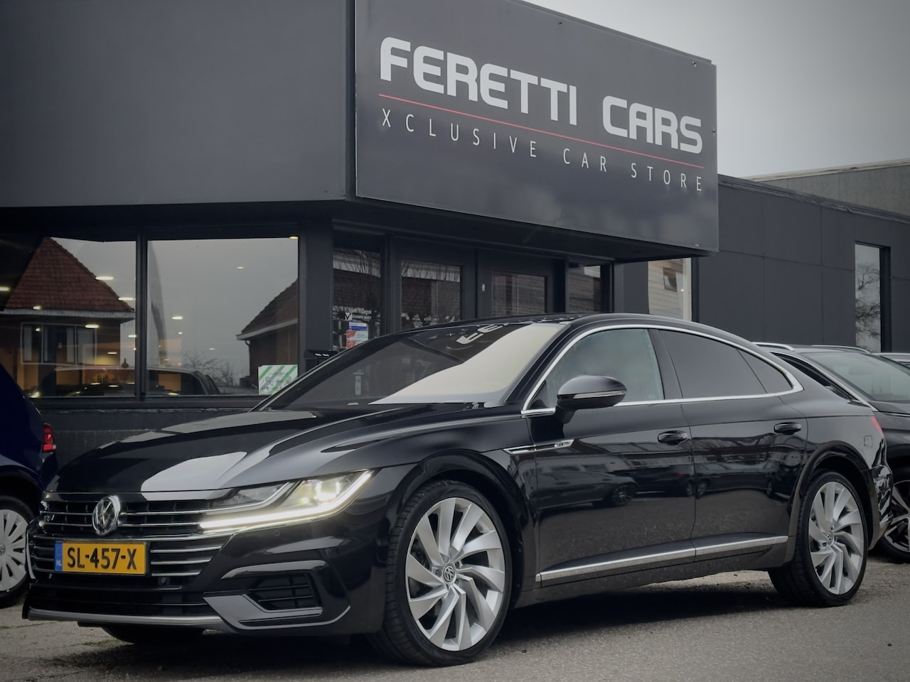 Volkswagen Arteon - 1.5 TSI AUT7 R-LINE LEDER NAVI PARKPILOT DIGI-DASH APPLE-CARPLAY LED LMV PDC - AutoWereld.nl