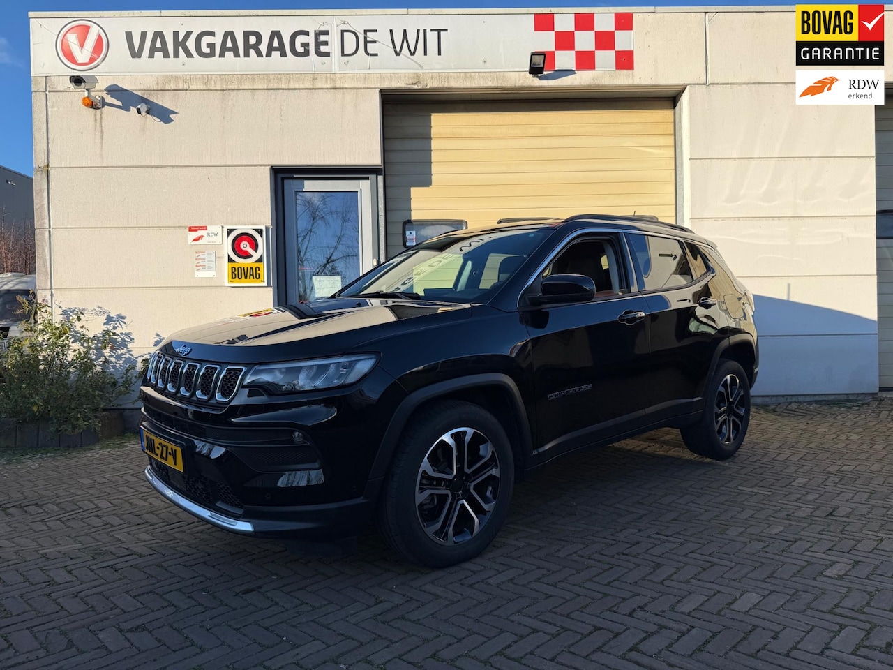 Jeep Compass - 4xe 190 Plug-in Hybrid Electric Limited - AutoWereld.nl
