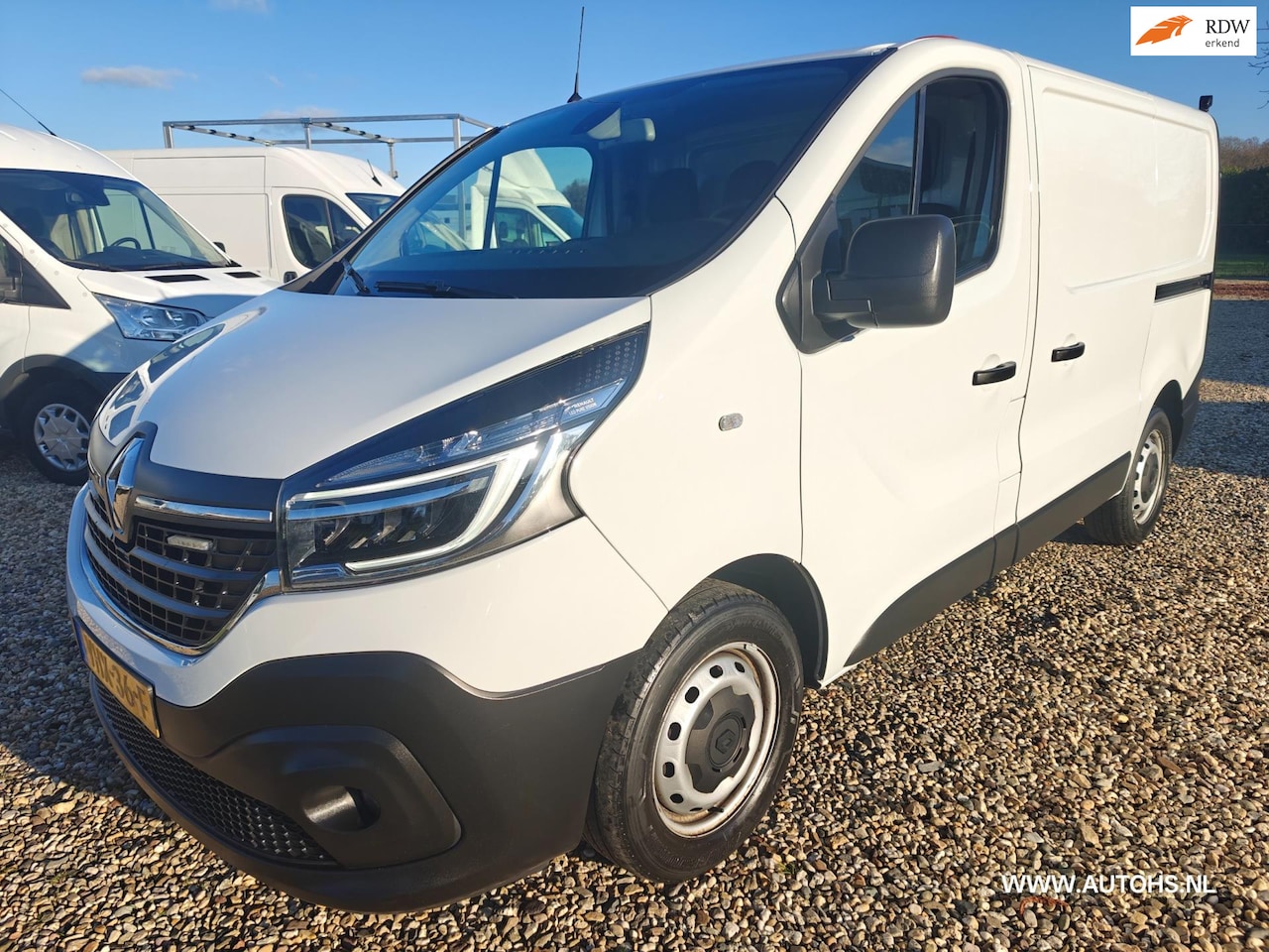 Renault Trafic - 2.0 dCi 120 PK T29 EURO 6 , 1e Eig. 2x Schuifdeur , Apk feb. 2027 , Werkplaats inrichting. - AutoWereld.nl