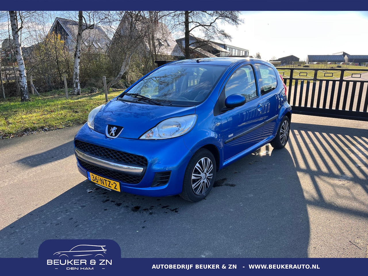 Peugeot 107 - 1.0-12V Millesim 200 Airco | Trekhaak | - AutoWereld.nl