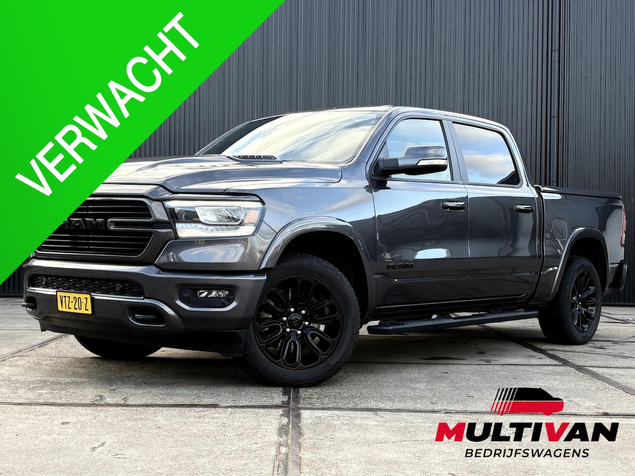 Dodge Ram 1500 - 5.7 V8 4x4 Crew Cab Laramie 5.7 V8 4x4 Crew Cab Laramie - AutoWereld.nl