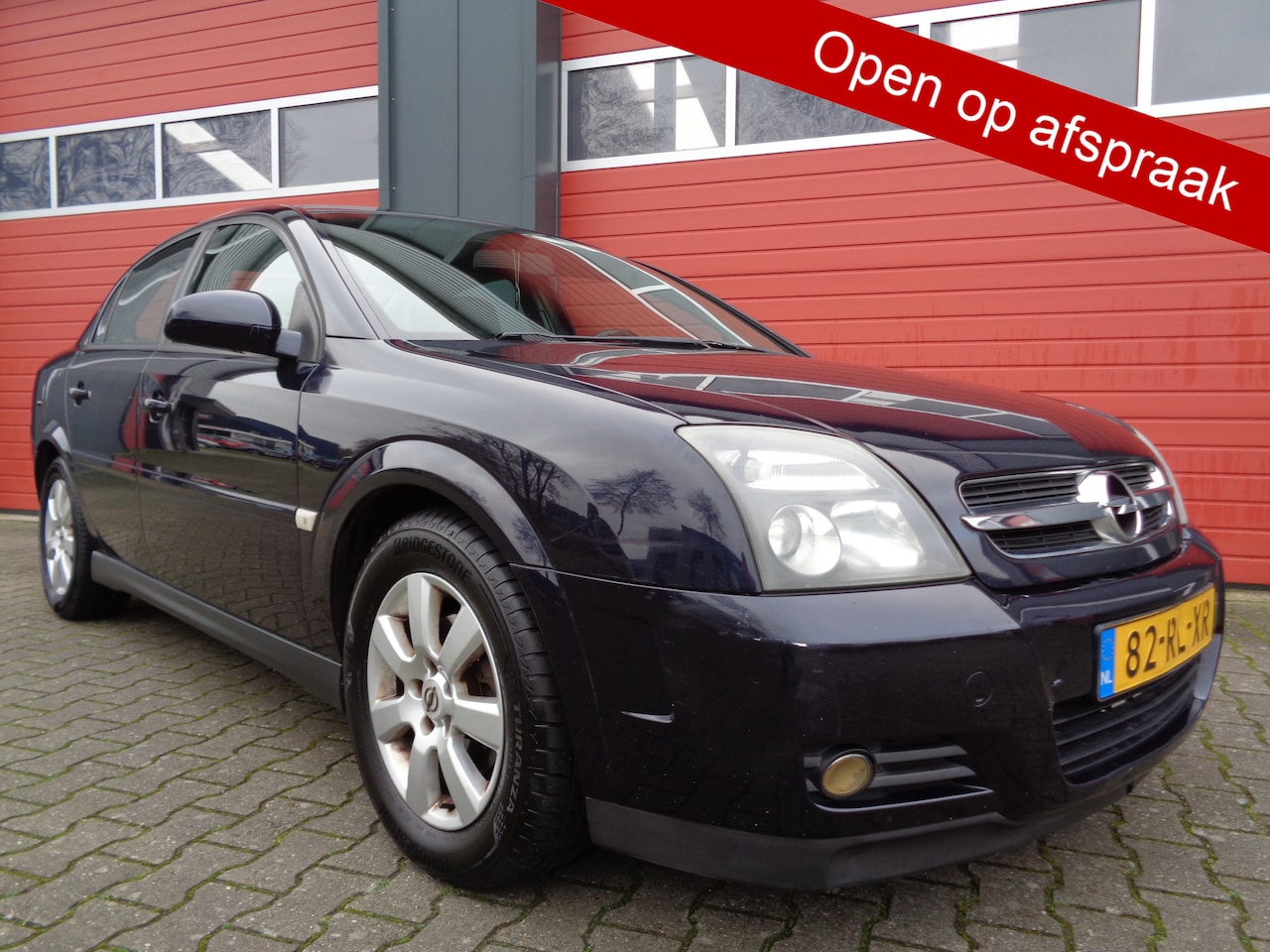 Opel Vectra - 1.8-16V V-line 122PK Airco Cruise LMV Trekhaak NL-Auto APK 13-01-2027 - AutoWereld.nl