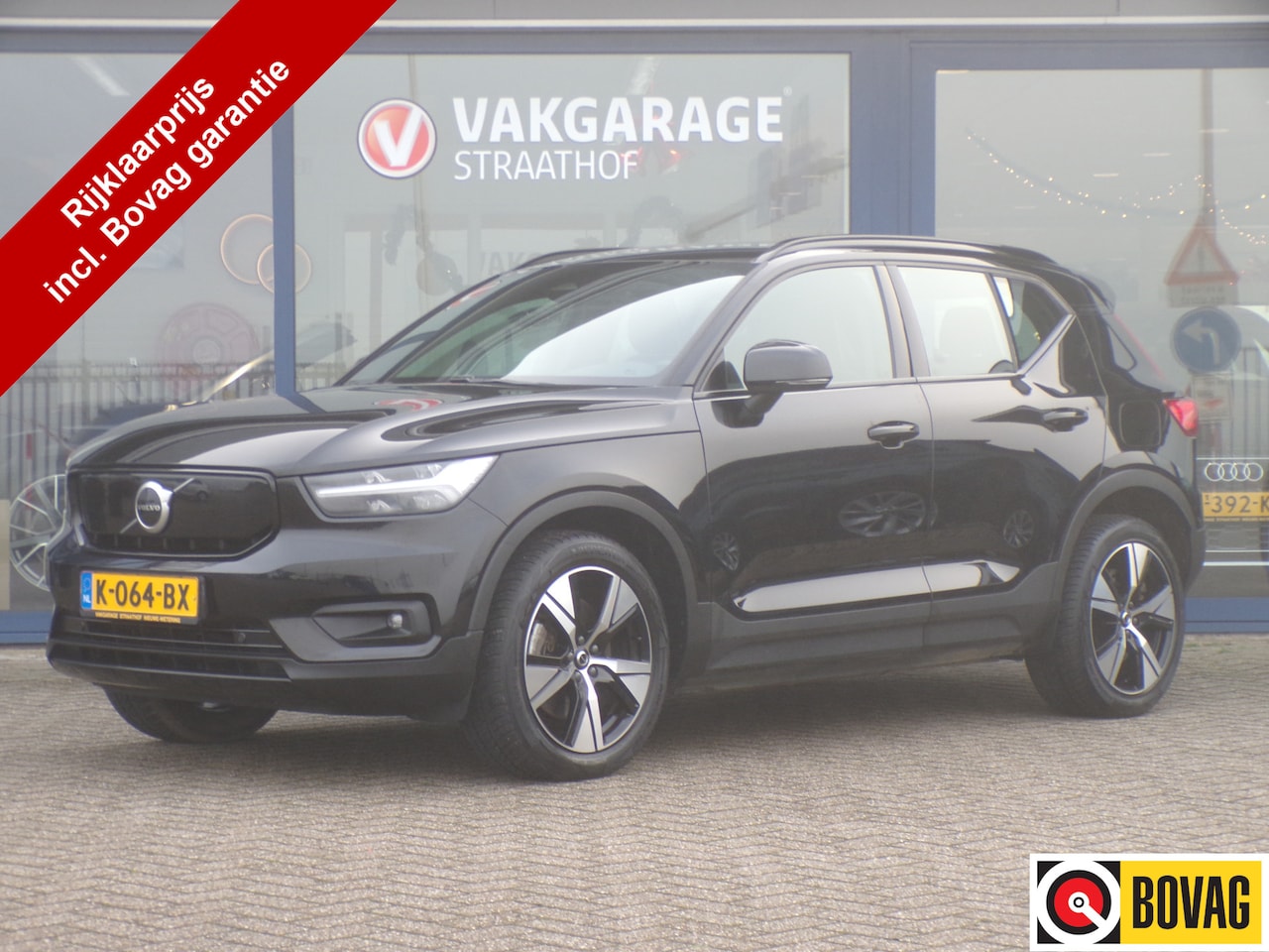 Volvo XC40 - Recharge P8 AWD R-Design Recharge P8 AWD R-Design, SOH 92.7 % / Full LED / Carplay + Android Auto / Stoel + stuurve - AutoWereld.nl
