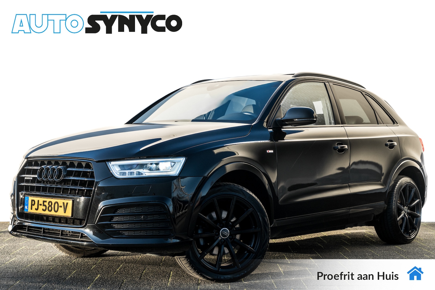 Audi Q3 - 2.0 TDi Quattro Automaat S-Line | Panoramadak | Trekhaak | 19 inch LMV | Bose | Camera - AutoWereld.nl