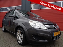 Opel Zafira - 1.8 Business 140PK Clima Navi Cruise Trekhaak NL-Auto 7-Pers
