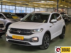 Volkswagen T-Cross - 1.5 TSI R-Line -150pk- Automaat | Dodehoek sensoren | Camera | Digitale Cockpit Pro | Rijk