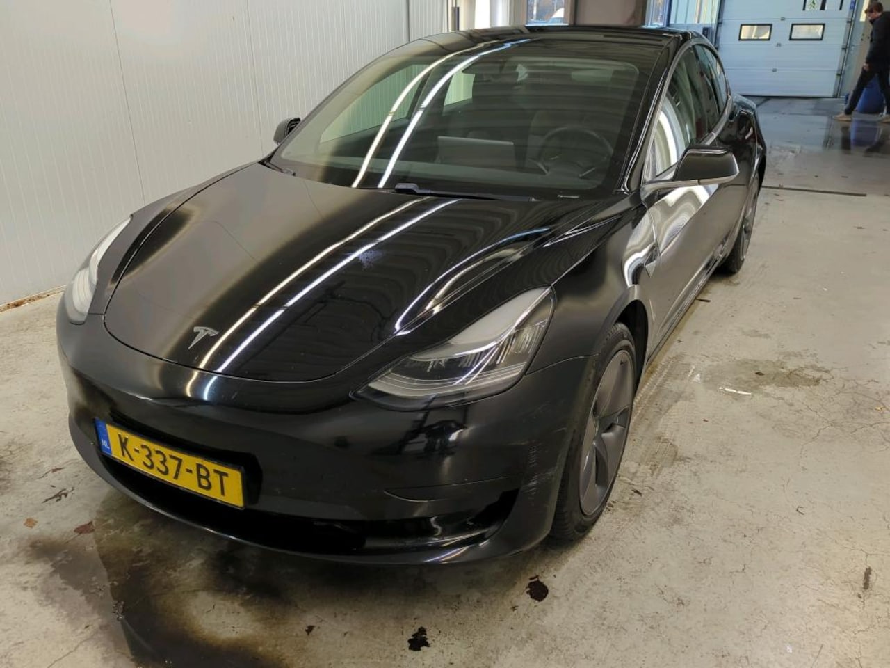 Tesla Model 3 - Standard RWD Plus [ LFP-ACCU+AUTOPILOT+60 kWh+PREMIUM AUDIO ] - AutoWereld.nl