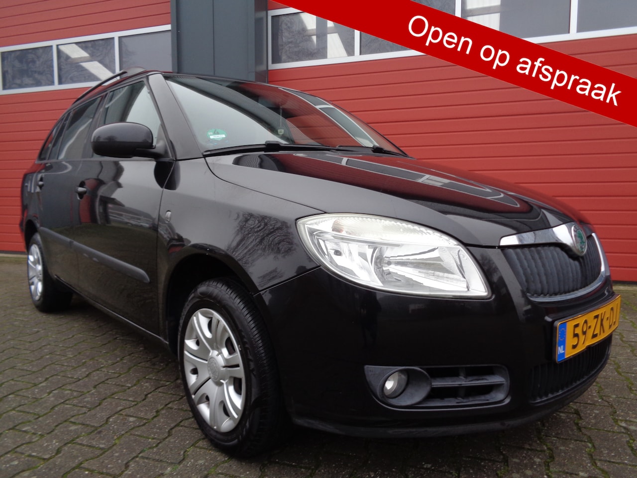 Skoda Fabia Combi - 1.4-16V Ambiente 86PK Airco Cruise 144Dkm NAP NL-Auto - AutoWereld.nl