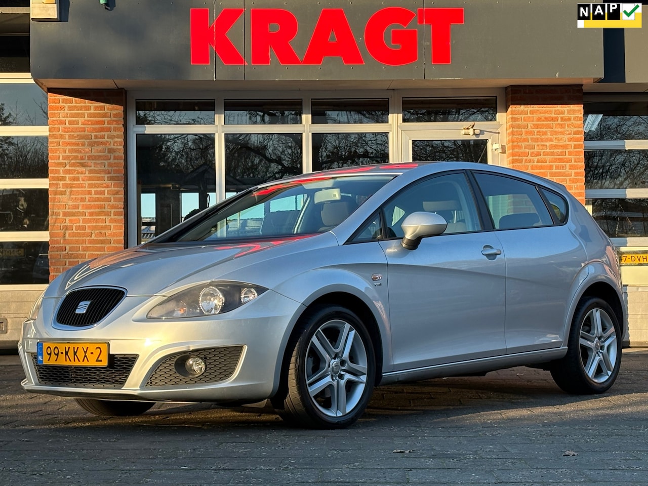 SEAT Leon - Style 1.4 TSI 125 pk - 5drs - airco - cruise control - bluetooth - lichtmetaal - elektrisc - AutoWereld.nl