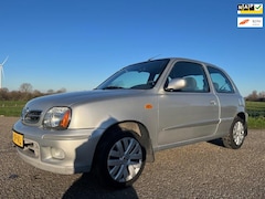 Nissan Micra - 1.0 Clair stb nieuwe apk 152170 km nap bj2002