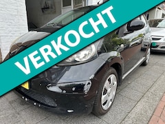 Toyota Aygo - 1.0-12V + Airco Afstandbediening Elektrisch Ramen