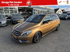 Mercedes-Benz B-klasse - 180 Ambition I Panoramadak I Stoelverw. I NL-Auto I Xenon I