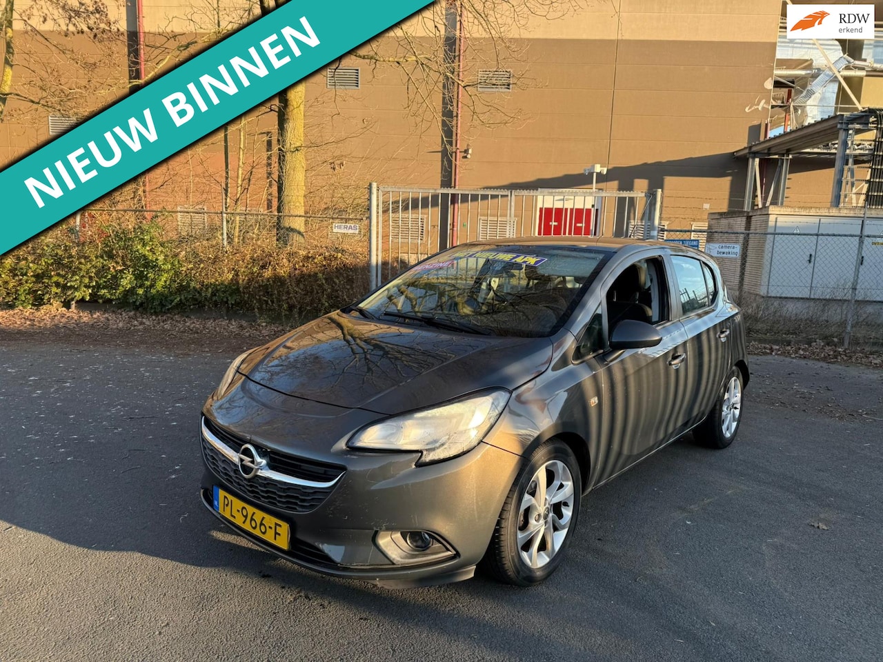 Opel Corsa - 1.4 Color Edition LEUKE AUTO RIJDT EN SCHAKELT GOED - AutoWereld.nl