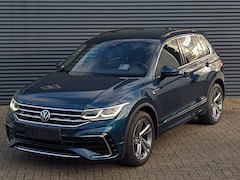 Volkswagen Tiguan - 1.5 TSI DSG R-Line Business Standkachel/Tr.haak/Camera