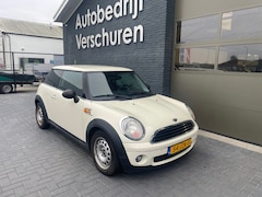 MINI One - 1.4 Anniversary Business nieuwe apk meeneemprijs