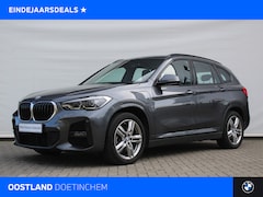 BMW X1 - xDrive25e Executive M Sport Automaat / Sportstoelen / Stoelverwarming / LED / Cruise Contr