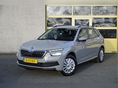 Skoda Kamiq - 1.0 TSI Active BJ2021 Led | Trekhaak | App-Connect | Airco | Cruise control | Getint glas