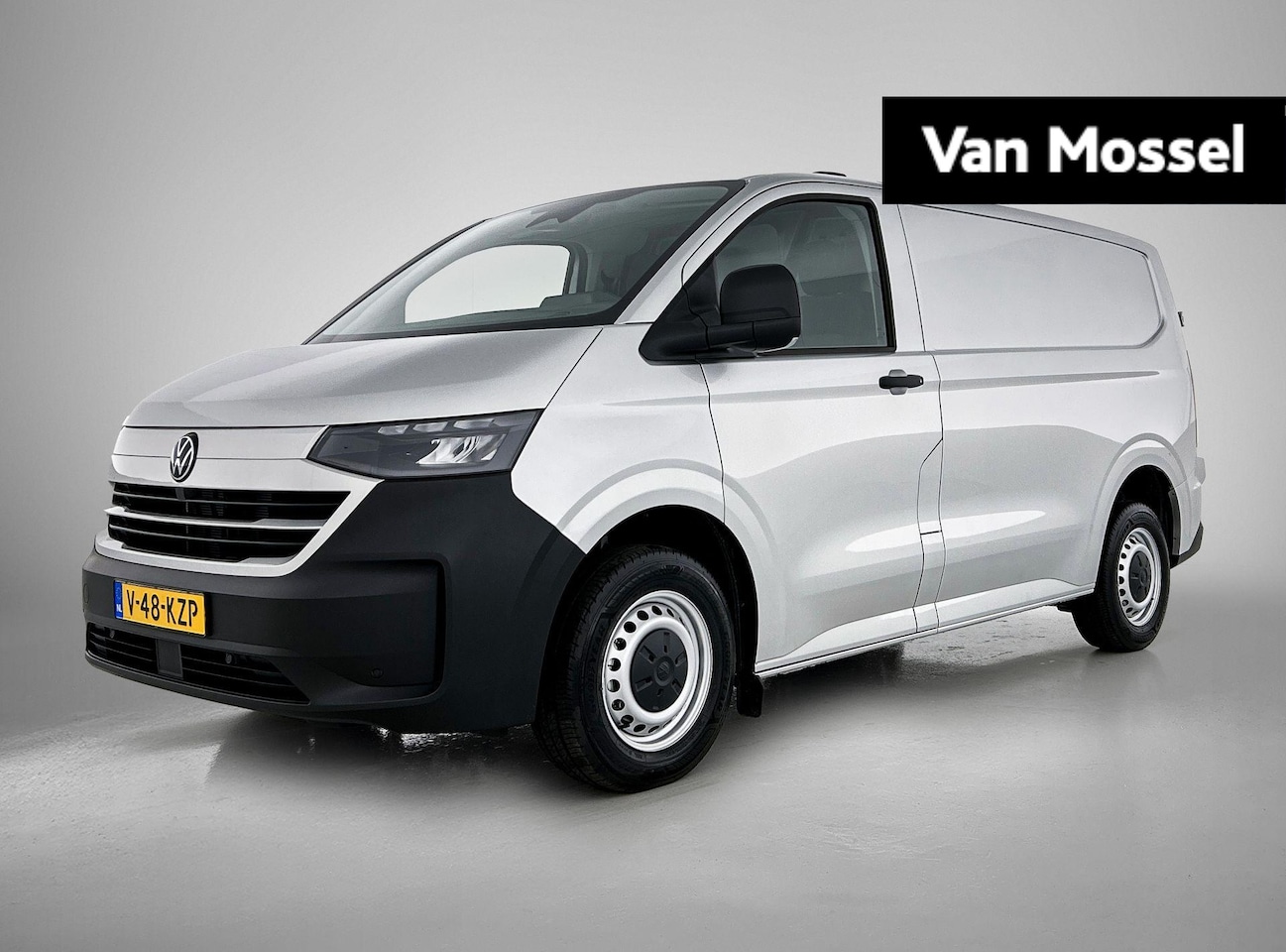 Volkswagen Transporter - 2.0 TDI L1H1 Life 110 PK | Nieuwe Transporter | BPM VRIJ | 70 Liter tank | Apple carplay / - AutoWereld.nl