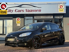 Ford Focus - 2.0 EcoBoost ST-3 307pk navi camera climate ctr leder Recardo stoelen spoiler pakket led l