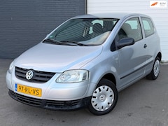 Volkswagen Fox - 1.4 Trendline ELKPAKKET/RIJDTGOED/VERWARMDESPIEGELS