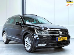 Volkswagen Tiguan - 1.4 TSI ACT Connected Series 1e Eigenaar|Org NL|Pano|Trekhaak