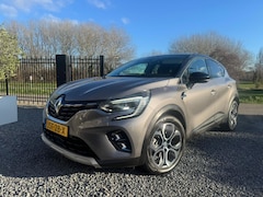 Renault Captur - 1.6 E-Tech Plug-in Hybrid 160 Intens / Camera / Ambient light /
